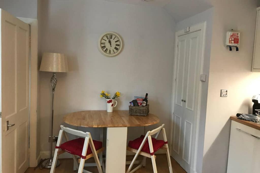 8A Tweed Cottage, Just Off The High St In ピーブルス エクステリア 写真
