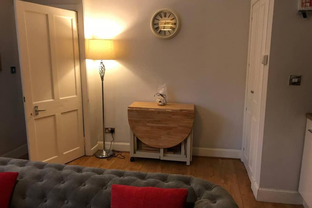 8A Tweed Cottage, Just Off The High St In ピーブルス エクステリア 写真
